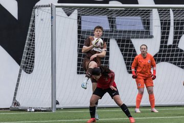 Bild 260 - wBJ FC St. Pauli - Walddoerfer SV : Ergebnis: 3:4